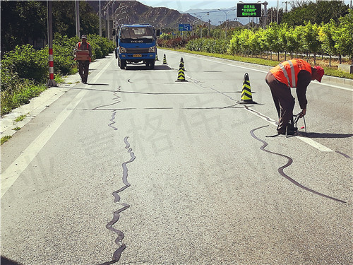 道路路麵貼縫帶