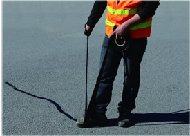 嘉格瀝青道路貼縫帶售後服務工程師成功的背後
